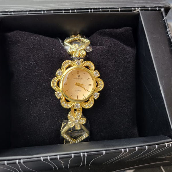 Elegant Gold Floral Design Women's Watch with Diamond Accents