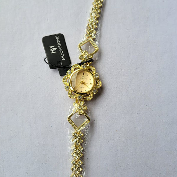 Elegant Gold Floral Design Women's Watch with Diamond Accents