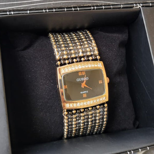 Elegant Black and Gold Crystal-Accented Quartz Watch with Mesh Band